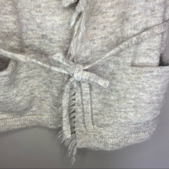 Wilfred Free | Aritzia Tan Alpaca/Wool Blend Knit Cardigan Vest Size Small - Picture 5 of 7